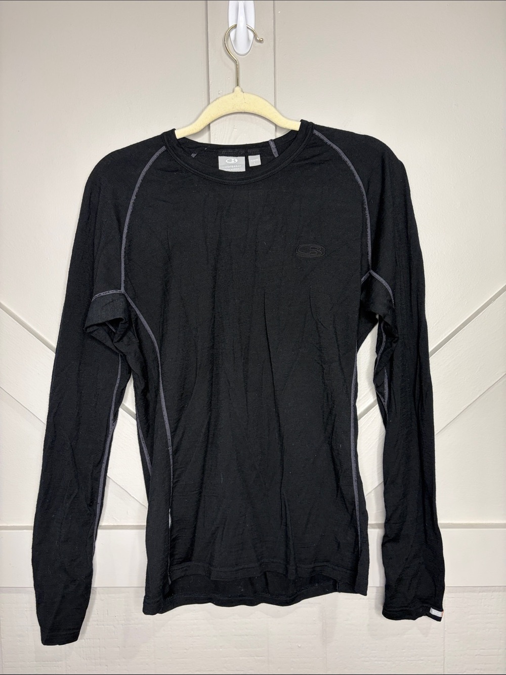 Icebreaker Mens 200 Oasis Merino Wool Base Layer Crew Black Slim Fit L Gorpcore